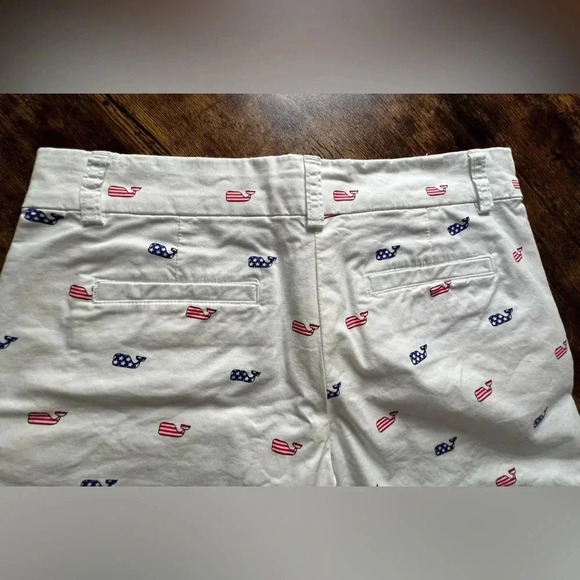 Vineyard Vines | girls Stars and Stripes patriotic shorts. Size: 14 - Picture 5 of 10